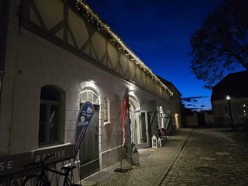 Restaurant Remise_Havel_slider_image_3