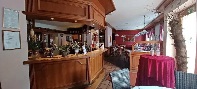 Villa Lindenhof restaurant in Havel