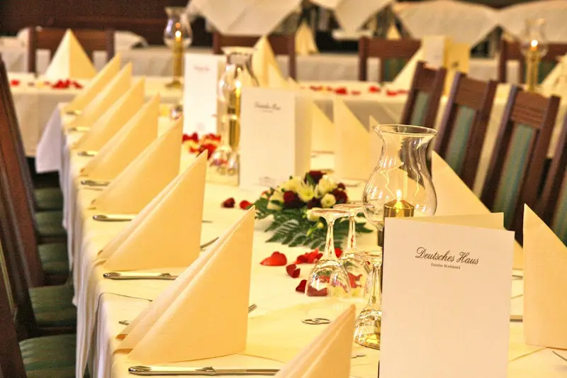 "Deutsches Haus", Restaurant & Pension restaurant in Dallgow-Döberitz