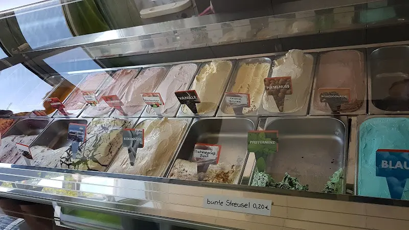 Ice Cafe to Eismann_Dallgow-Döberitz_slider_image_3