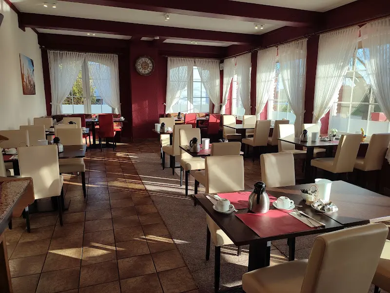 Seehotel Lönö restaurant in Dahme