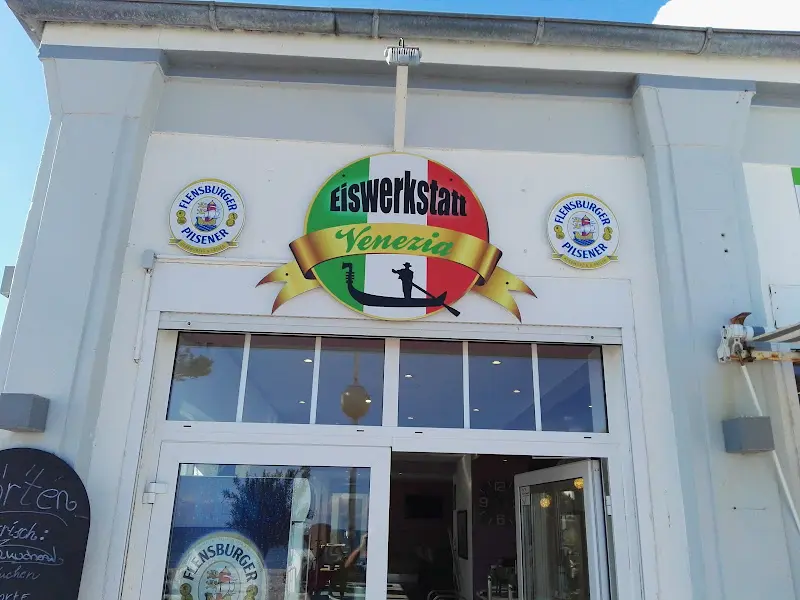 Eiswerkstatt Venezia restaurant in Dahme