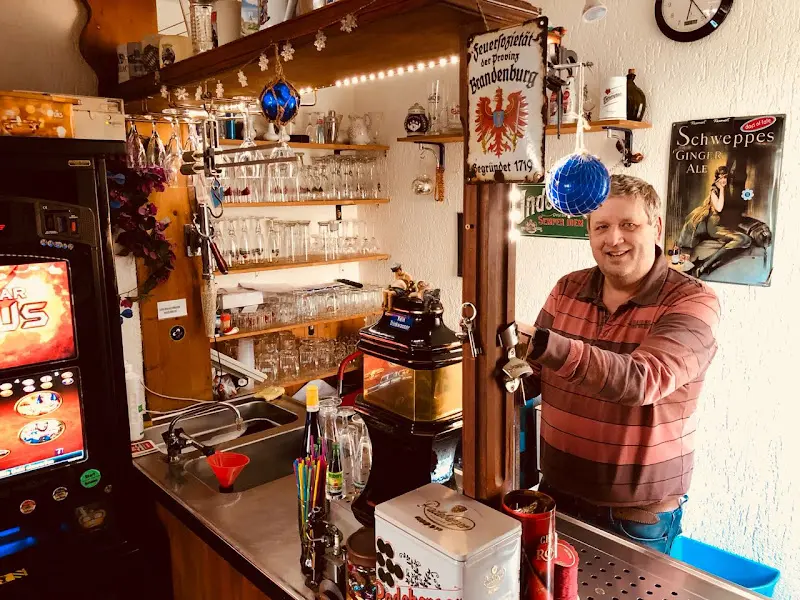 Gaststätte "Zum Kegelkönig" ristorante a Elsterwerda