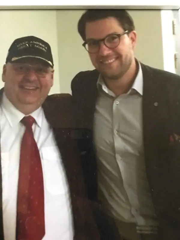 Mario Brosus_Rådhustorget No:1A_Sweden_review