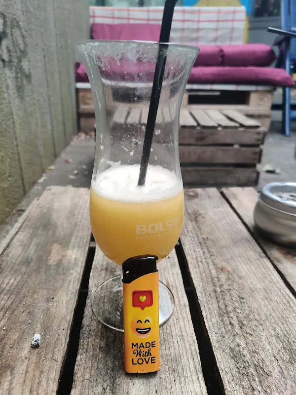 O D_Eastside 87_Eisenhüttenstadt_review