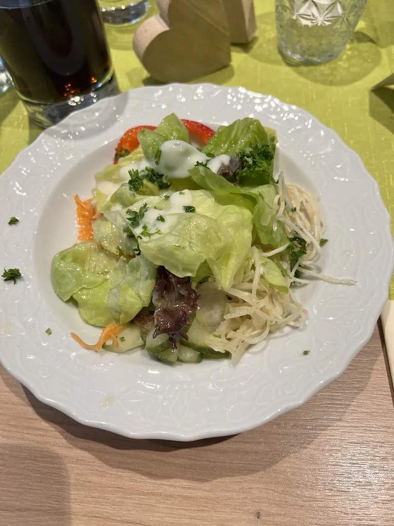 Toma Lulgjuraj_Gasthof Bierhäusle_Oppenau_review