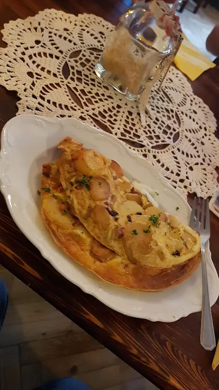 Madeleine Sonntag_Gaststätte Zum weißen Roß_(Lausitz)_review