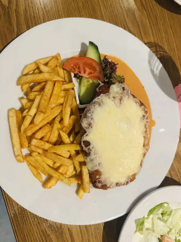 Lagertha Krigaren_Restaurant Eliá_(Lausitz)_review