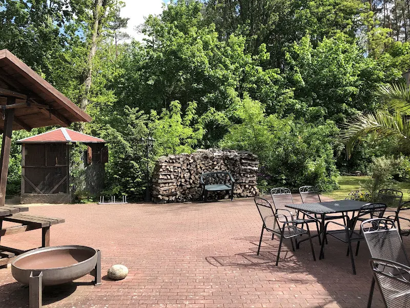 Restaurant Waldhaus am Denkmal restaurant in Fehrbellin