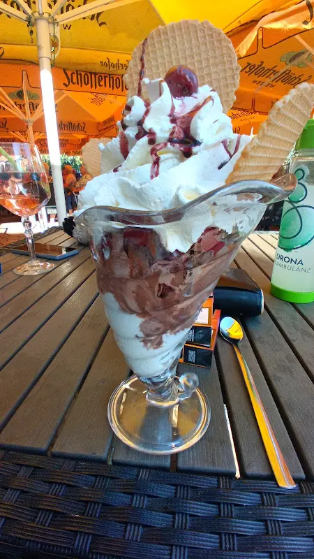 Bombi Lombi_Storchenklause Linum_Fehrbellin_review