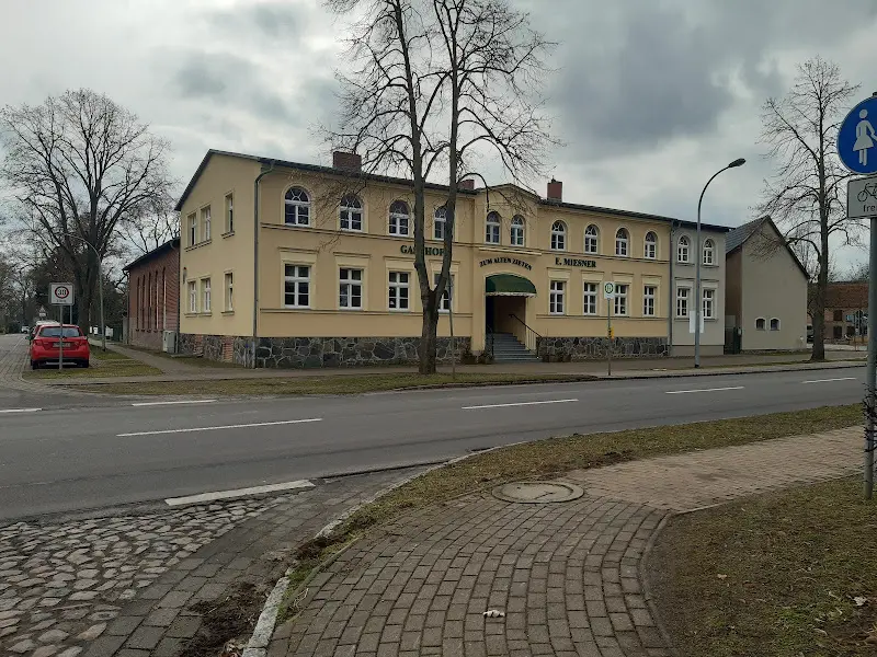 Gasthof Zum alten Zieten restaurant in Fehrbellin