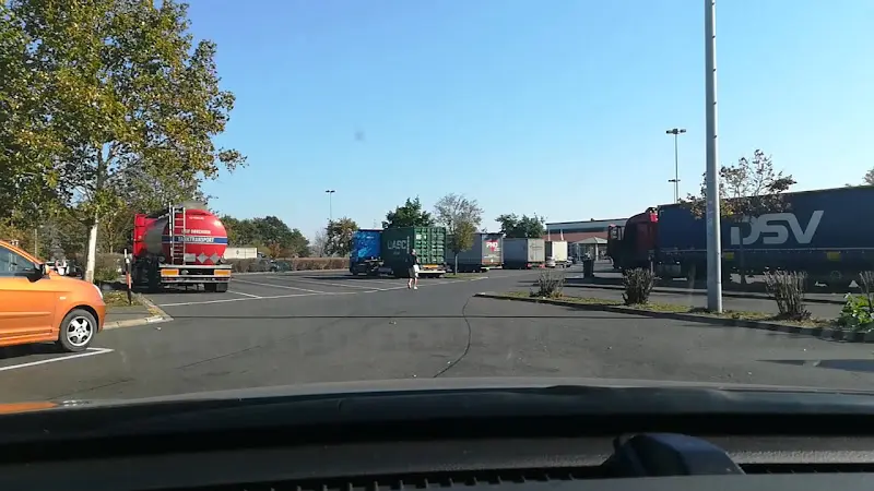 Tank & Rast Raststätte Linumer Bruch Nord_Fehrbellin_slider_image_2