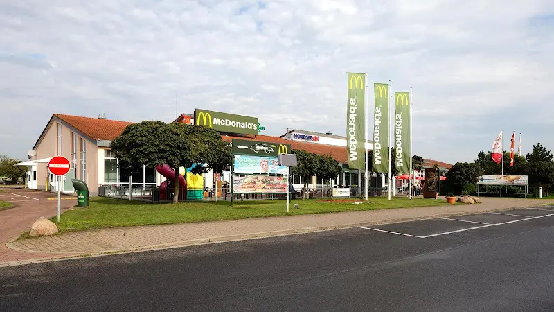 Tank & Rast Raststätte Linumer Bruch Nord_Fehrbellin_slider_image_3