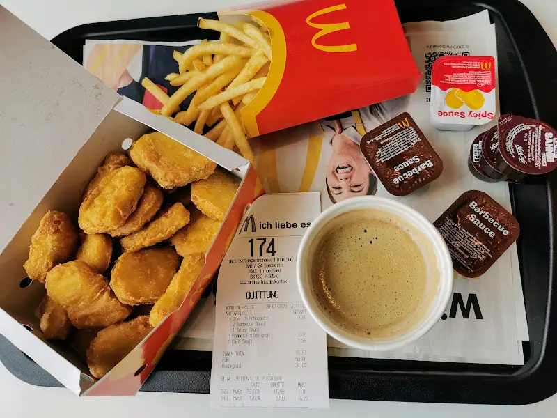 McDonald's_Fehrbellin_slider_image_3