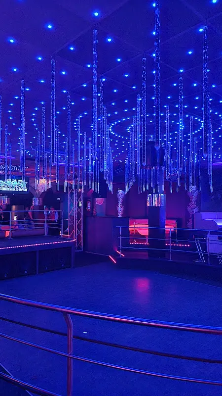 Crazy Friesack_Friesack_slider_image_2