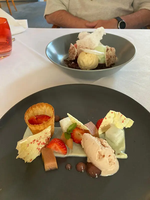 Andreas Rogozinski_Schreibers Goldener Hahn_Finsterwalde_review