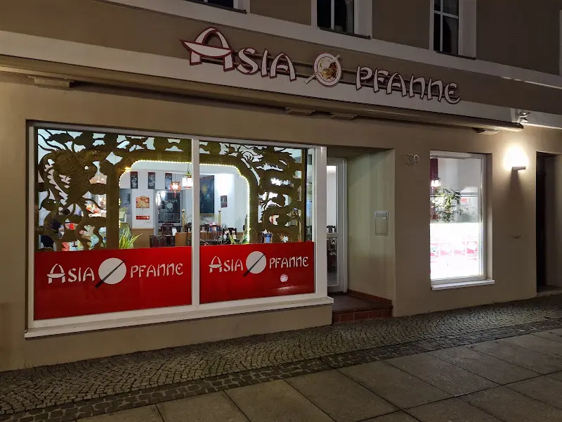 Asiapfanne ristorante a Finsterwalde
