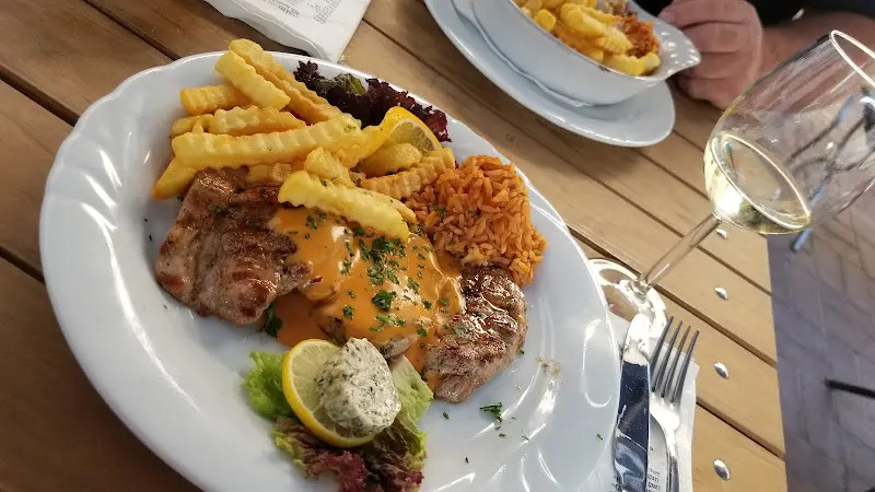 Restaurant Athos_Finsterwalde_slider_image_2