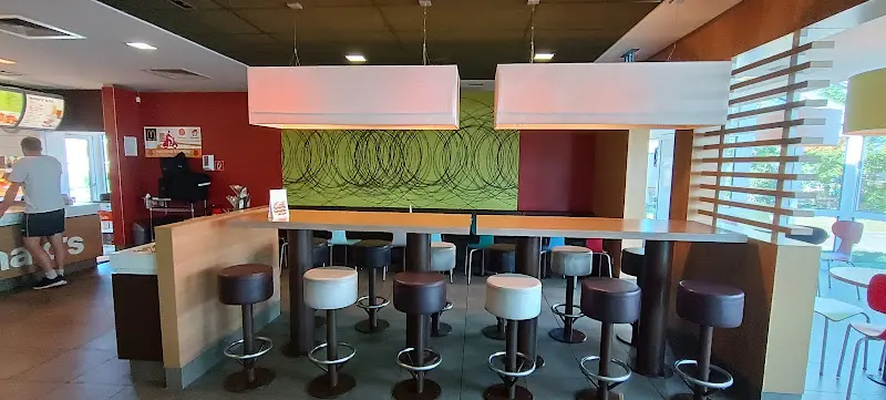 McDonald's_Massen-Niederlausitz_slider_image_3