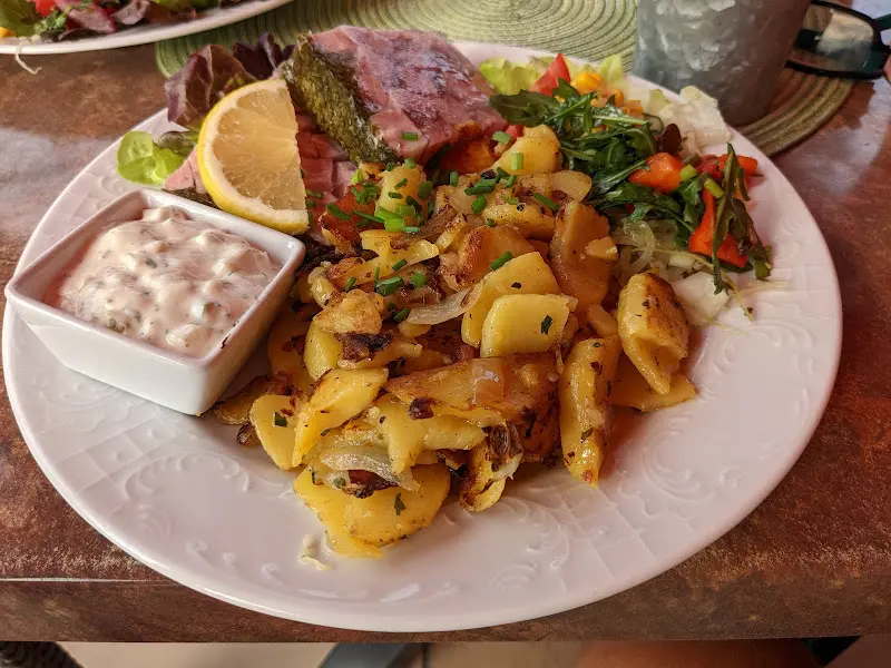 Klaus-Peter_Pension & Café zum Mühlenteich_(Oder)_review