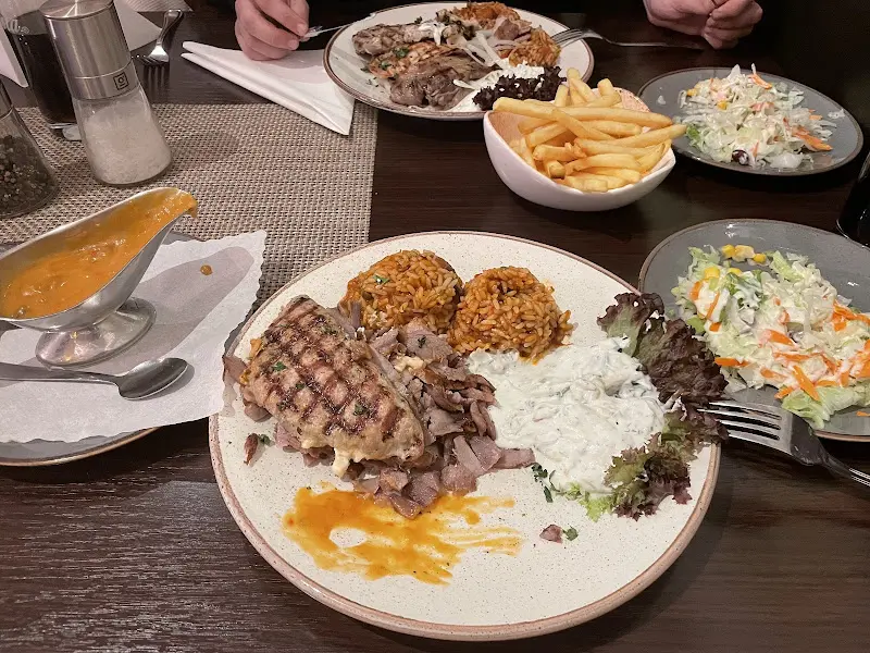 Restaurant Olympia_(Oder)_slider_image_3