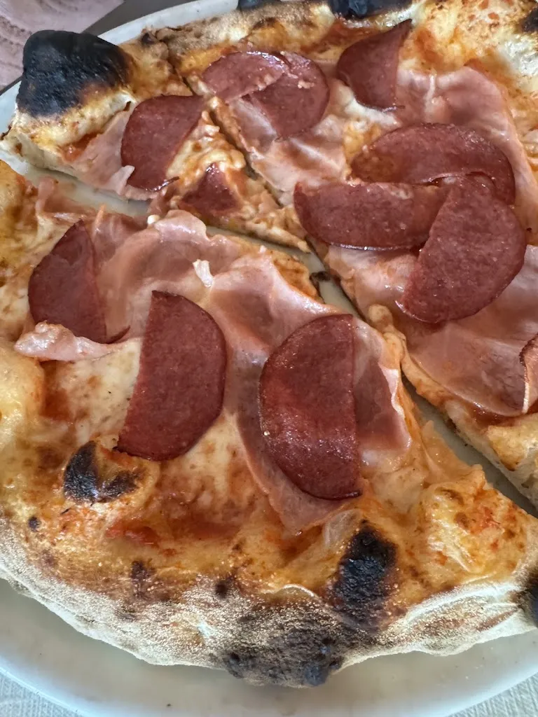 Pizzeria Il Gargano_Birenbach_slider_image_3