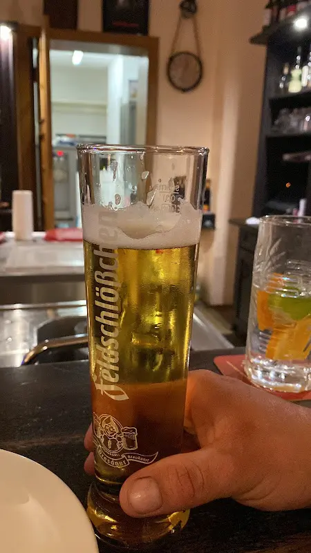 Nadine Blechinger_Seeterrasse Güldendorf_(Oder)_review