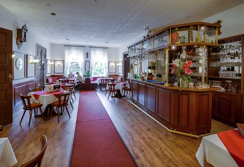 Hotel & Restaurant Seeschlösschen restaurant in Köris