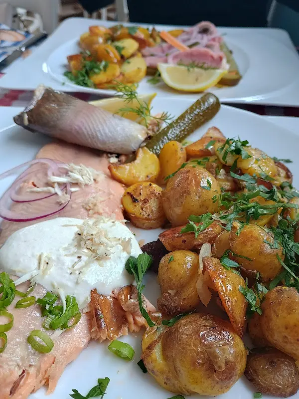 Hildebolt_Restaurantschiff Kombüse Klabautermann_Köris_review