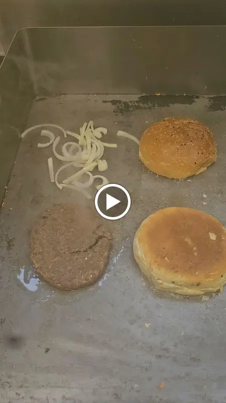 Café moni bistro burger & kebap Haus_Köris_slider_image_2