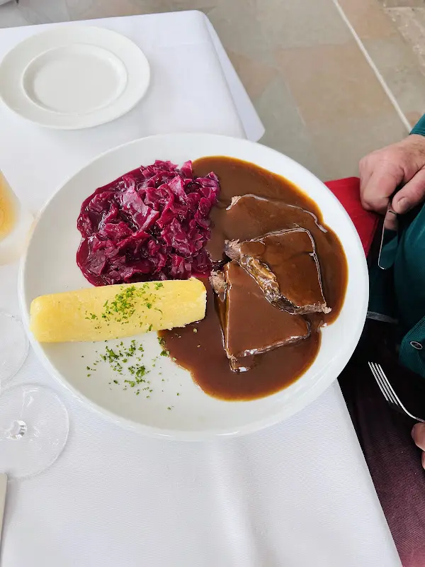 Frank J._Schlosswirt Meseberg_Gransee_recensione