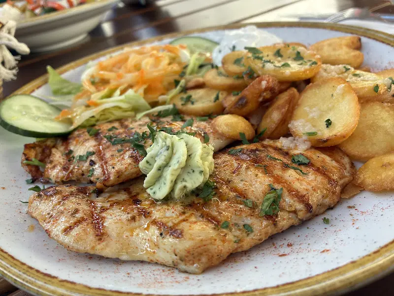 Griechische Taverna_Fürstenberg/Havel_slider_image_3