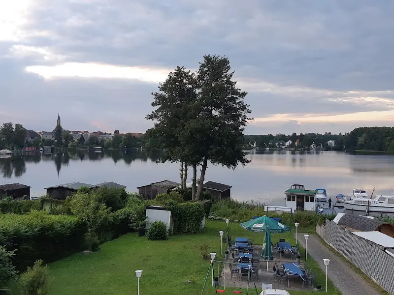 Gelateria_Birgit Schiller Zur Alten Bornmühle_Fürstenberg/Havel_avis