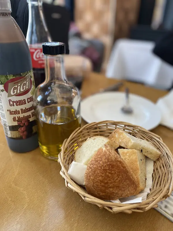 Sérgio Vinícius de Sá Lucena_Ristorante Al Porto_Fürstenberg/Havel_review