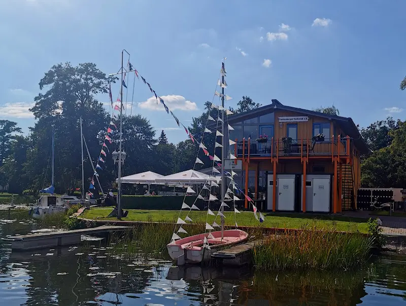 Nova Akkaya_Ristorante Al Porto_Fürstenberg/Havel_review