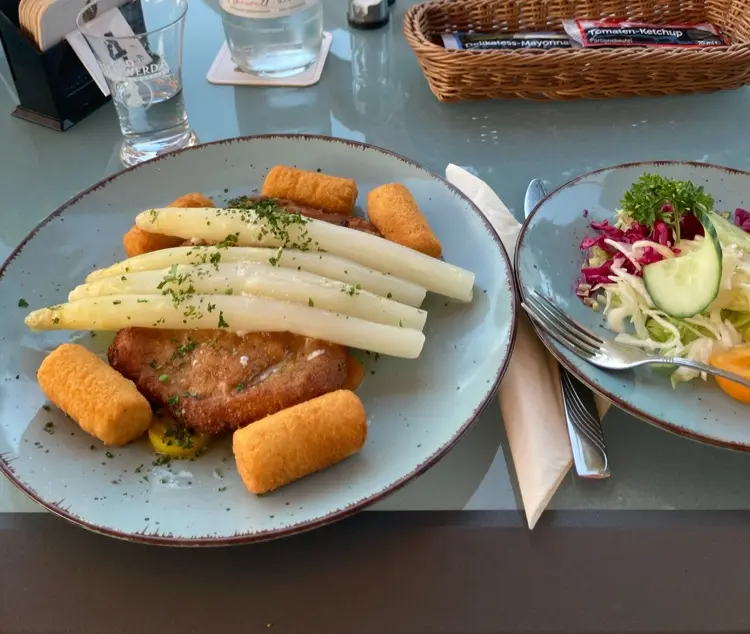 Restaurant Dorfkrug_Großkmehlen_slider_image_2