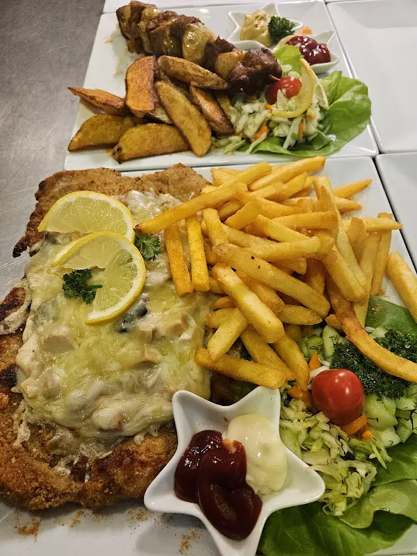 Parkgaststätte Lindenau_Lindenau_slider_image_3