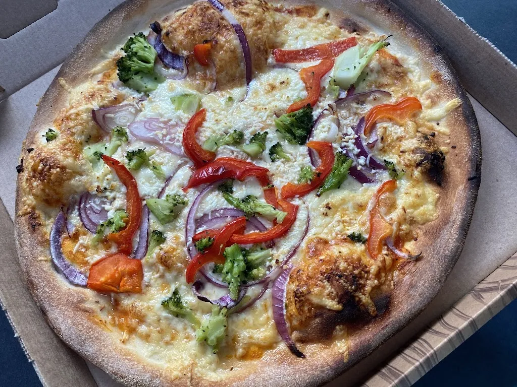 Hot Pizza_Achern_slider_image_3