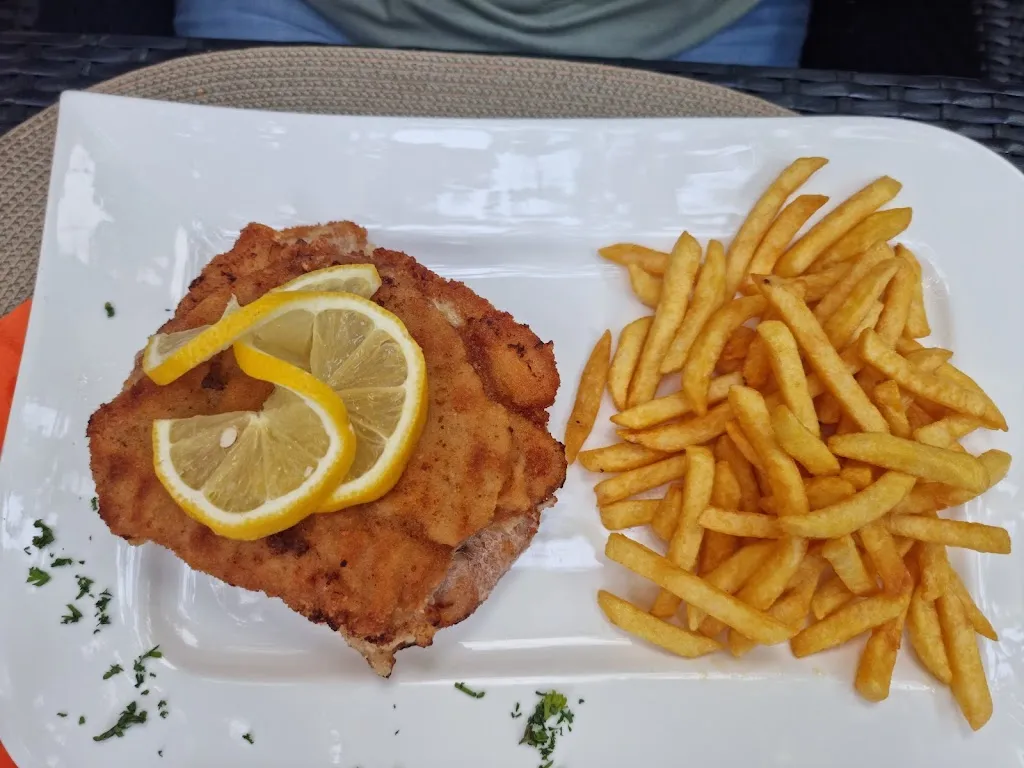 Pfälzer Hof Inh. Axel Scharf_Billigheim-Ingenheim_slider_image_2