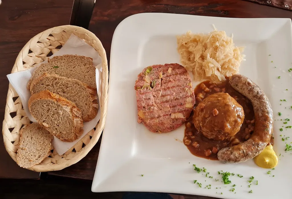 Pfälzer Hof Inh. Axel Scharf_Billigheim-Ingenheim_slider_image_3