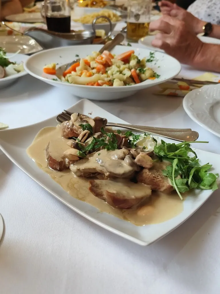 Gaststätte Rose_Billigheim_slider_image_2