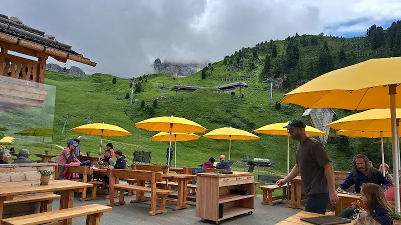 Refuge Panorama ristorante a Italy