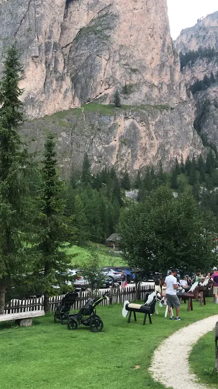 Baita Ciampac Hütte_Italy_slider_image_2