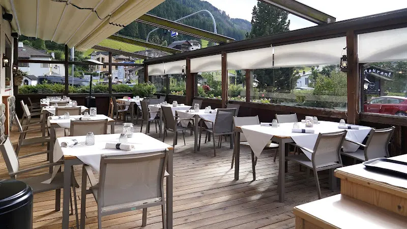 Restaurant Tubladel_Italy_slider_image_3