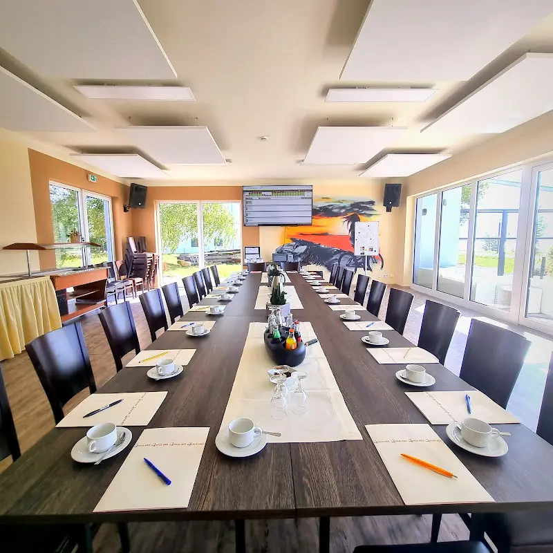 House VIER restaurant in Großräschen