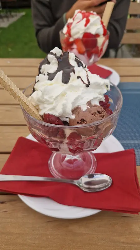 Anni Ka_Zum Blockhaus_Hennigsdorf_review