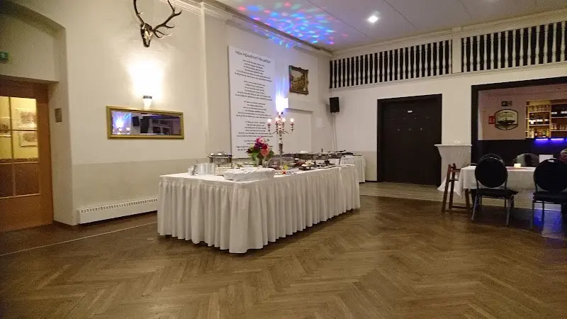 Gaststätte Zum Hirsch - Manuel Just_Hirschfeld_slider_image_1