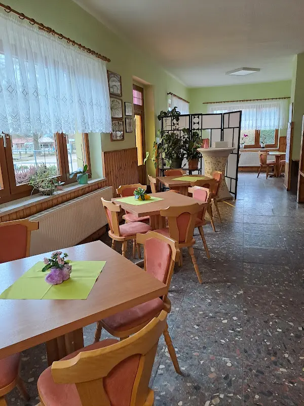 Bärenschänke Tierpark Hirschfeld ristorante a Hirschfeld