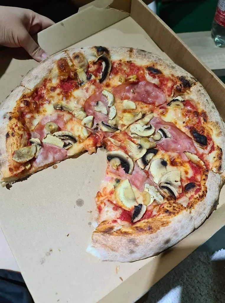 Menu_Pizza & Pinsa - Casa Mia Achern_Achern_image_6