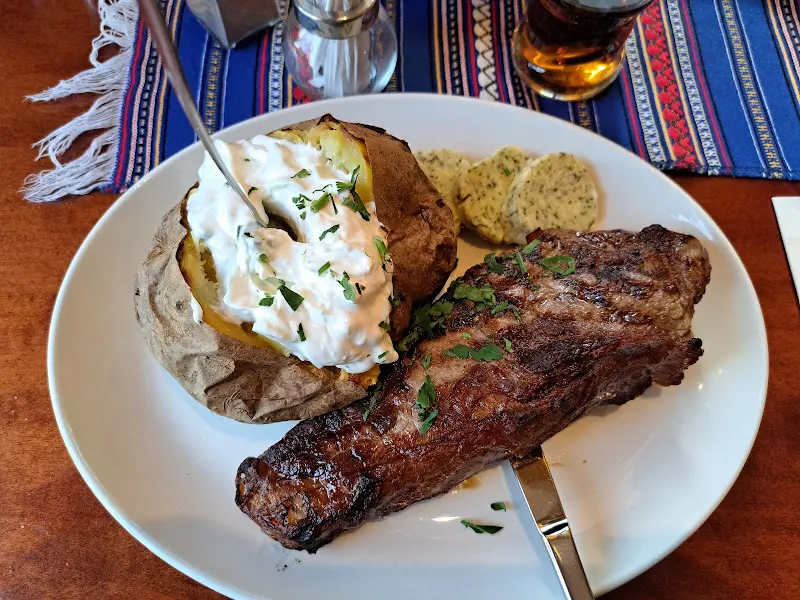 Taverna Nikopolis_Neuendorf_slider_image_2